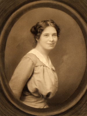 Louisa ('Loe') Dorothea Kann